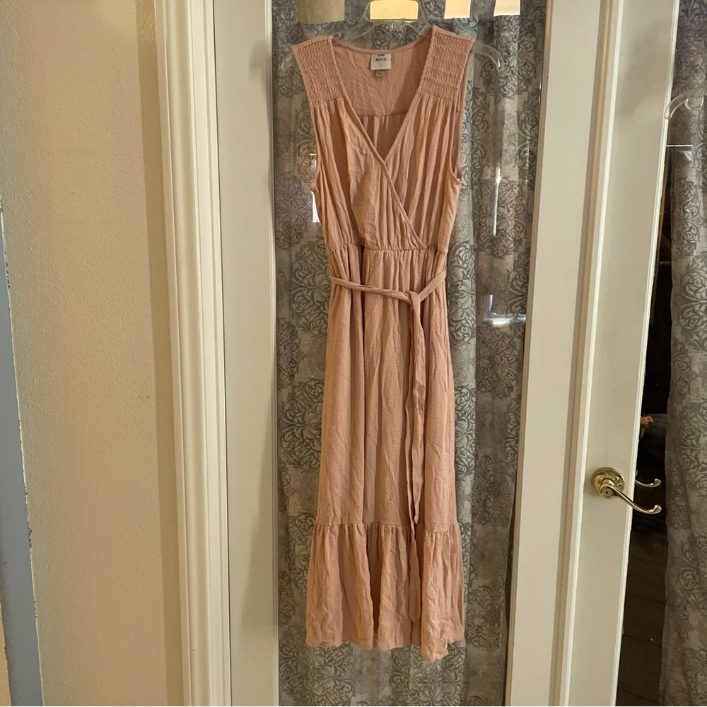 Knox Rose Sleeveless Maxi Dress Peach Size Small